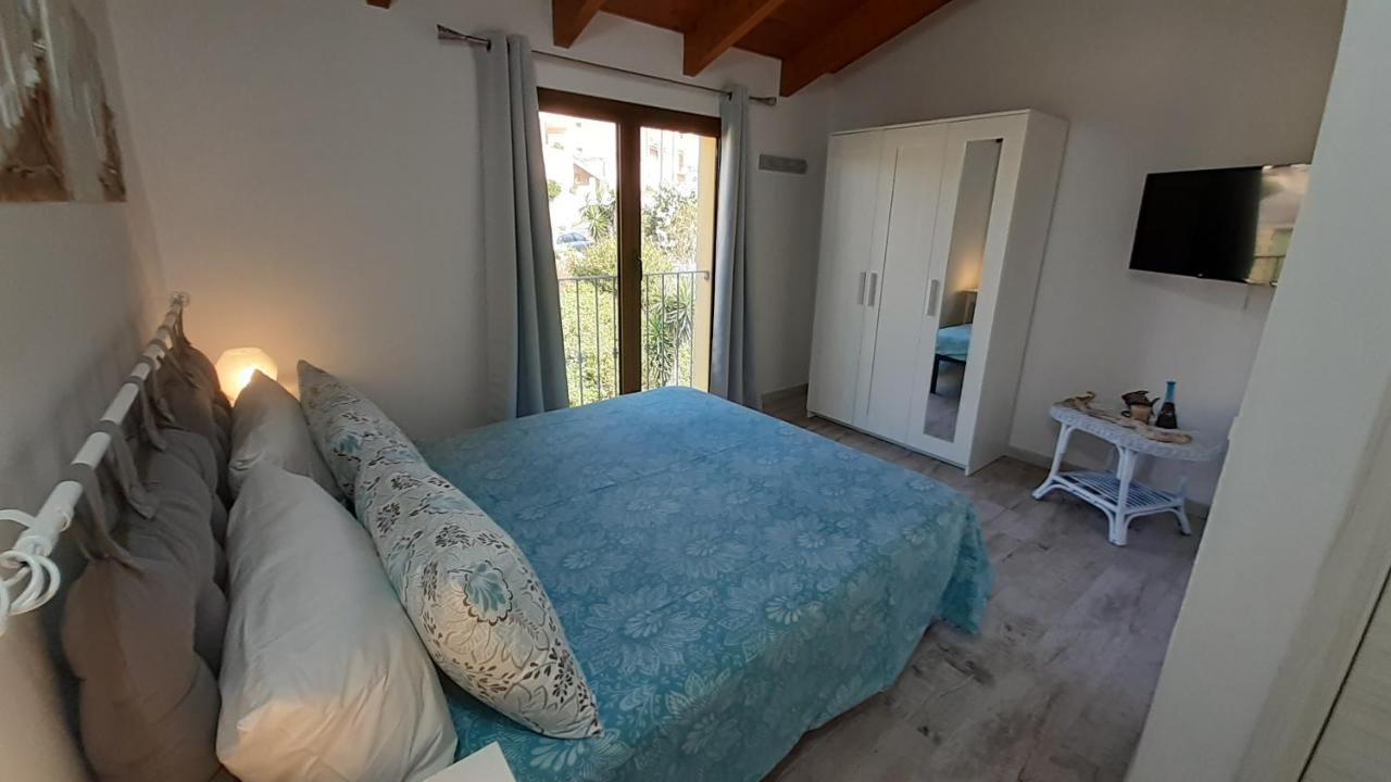 B&B U Punenti La Maddalena  Exteriér fotografie